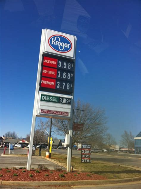 Aug 15, 2011 · The Bonsack Kroger gas station is getting four more gas pumps. Construction is scheduled to begin Aug. 22, said Anne Jenkins, a Kroger spokeswoman. The pumps, which will add eight lanes, will be ...